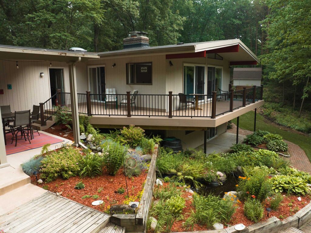 custom-deck-installation-rockford-mi-walden-design