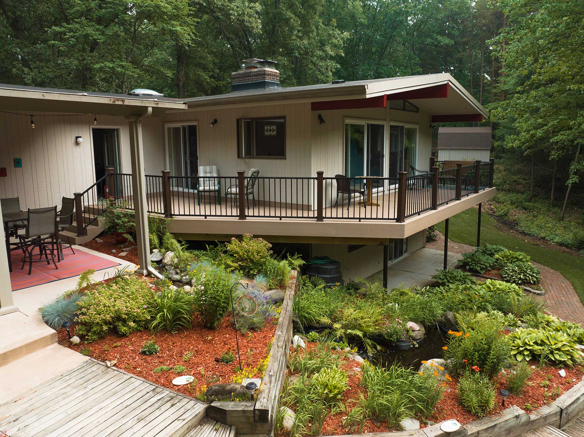 custom-deck-installation-rockford-mi-walden-design