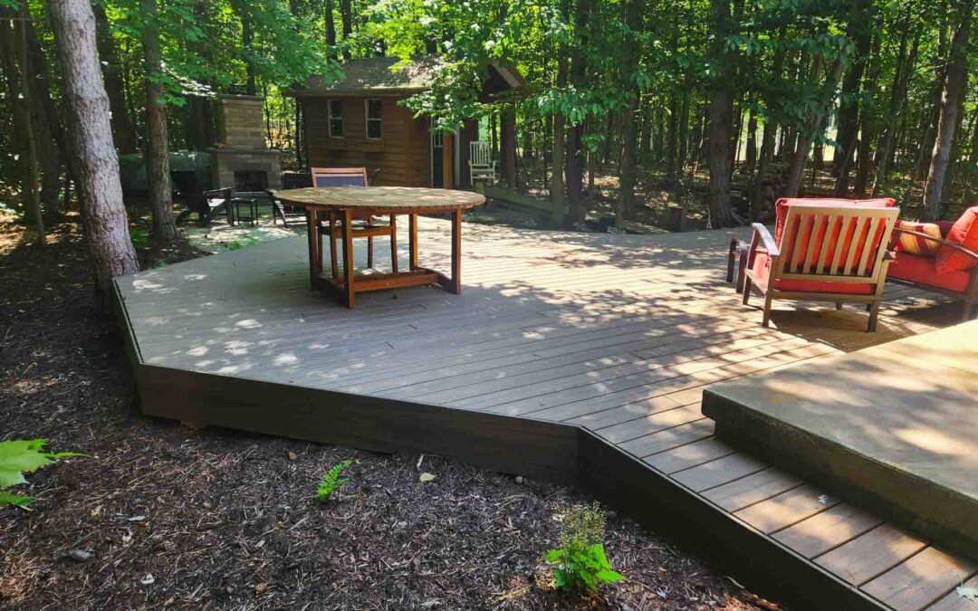 5 Features That Take Your Deck from Standard to Showstopper