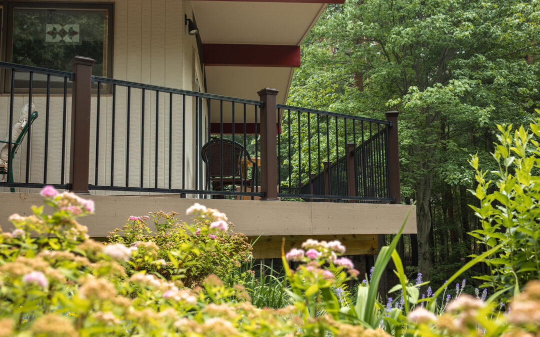 deck-builder-grand-rapids-mi-walden-design